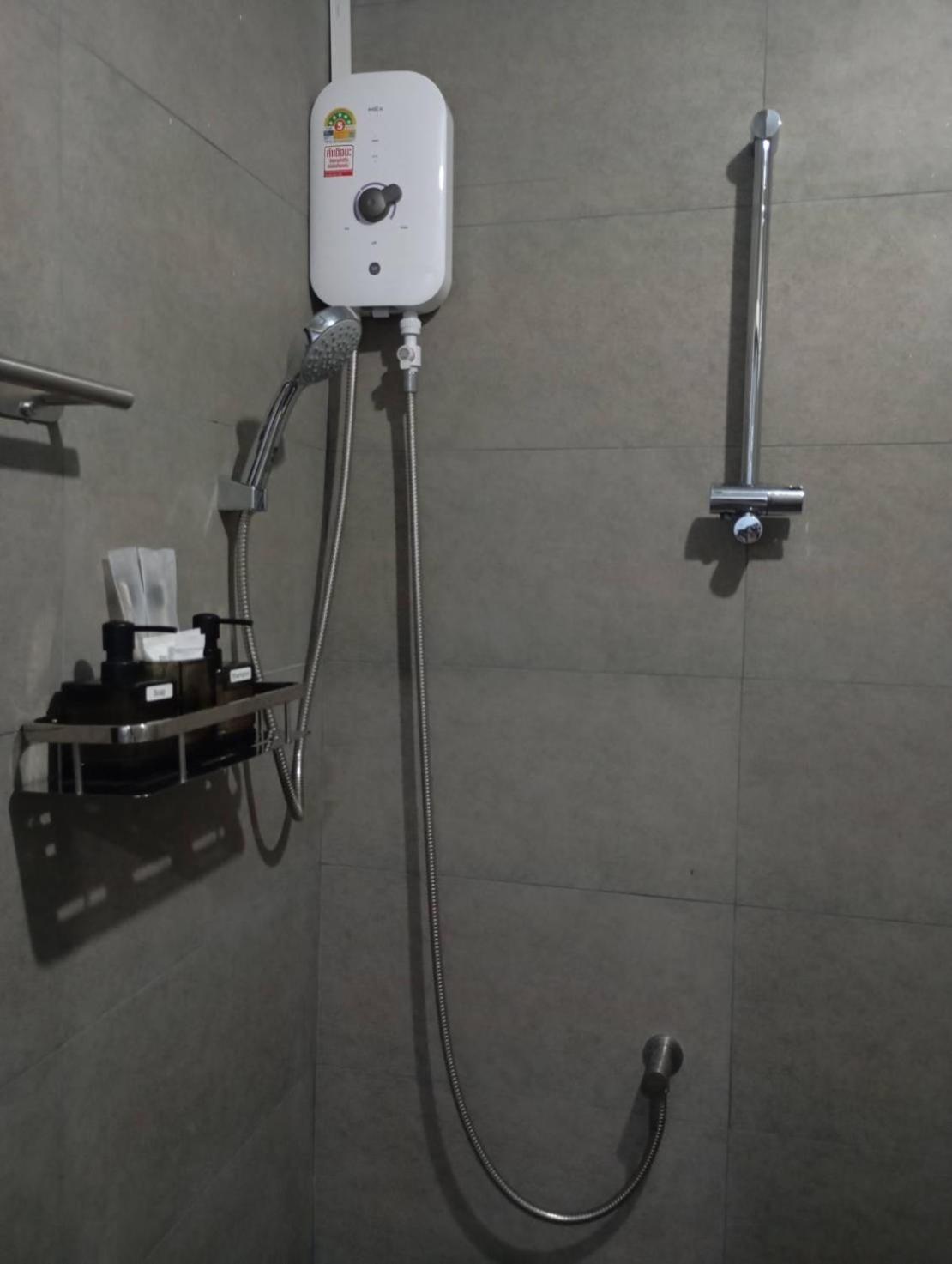 באנג ראק Sk Hometel Samui Airport מראה חיצוני תמונה